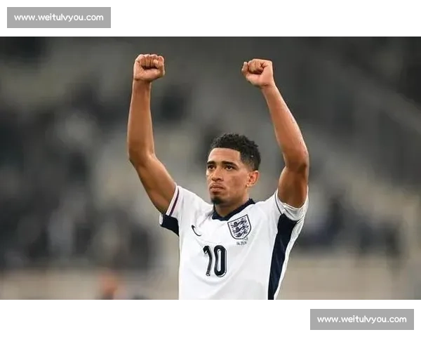 邮报：贝林厄姆父母终离婚，父亲新欢曝光，弟弟状态引多特担忧